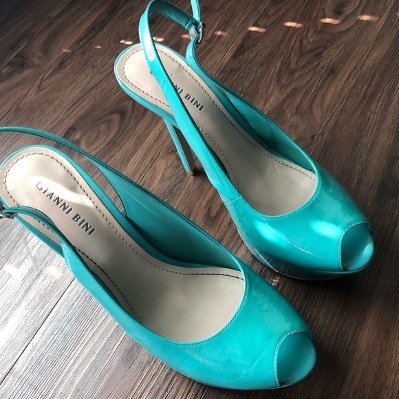 Gianni Bini Peep Toe Heels! - Picture 6 of 7